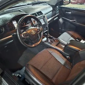 Toyota Camry 2016