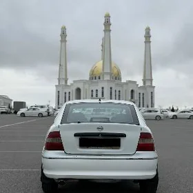 Opel Vectra 1998