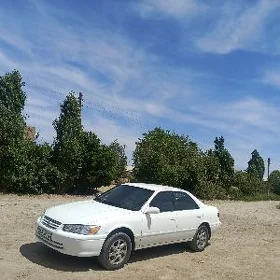 Toyota Camry 2000