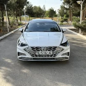 Hyundai Sonata 2021