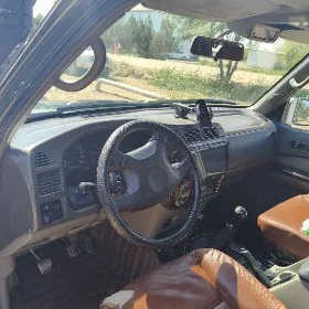 Nissan Patrol 1998