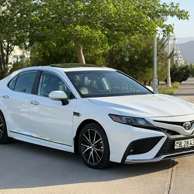 Toyota Camry 2023