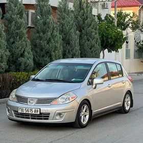 Nissan Versa 2010