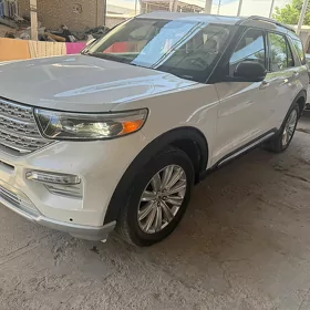 Ford Explorer 2022