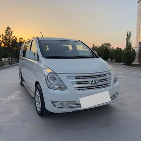 Hyundai H-1 2014