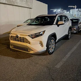 Toyota RAV4 2023