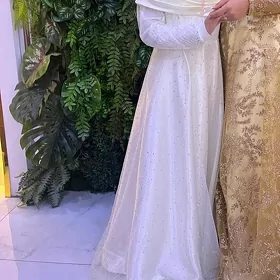 koynek wcerny