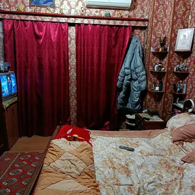 Район Цирка 2/1 этаж 3 ком
