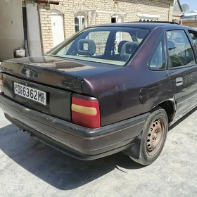 Opel Vectra 1990