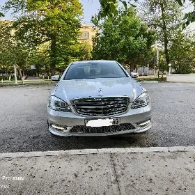 Mercedes-Benz S-Class 2008