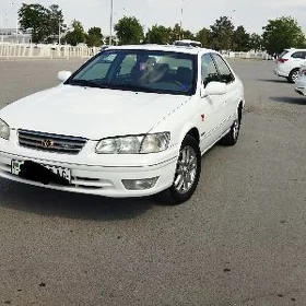 Toyota Camry 1999