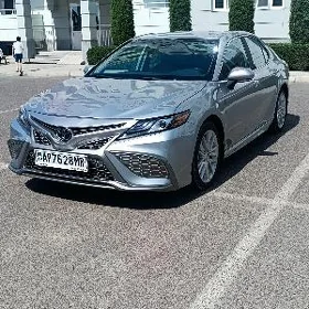 Toyota Camry 2022