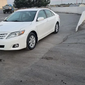 Toyota Camry 2011