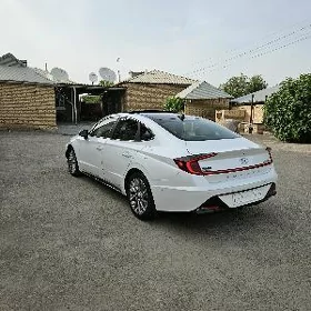 Hyundai Sonata 2020