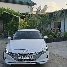 Hyundai Elantra 2022