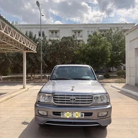 Toyota Land Cruiser 2001