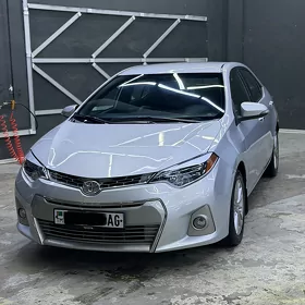 Toyota Corolla 2015