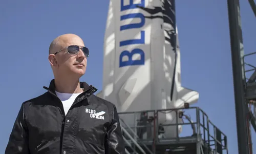 NASA Jeff Bezosyň 51 müň hemraly «Blue Origin» taslamasyna garşy çykdy