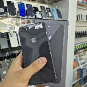 IPHONE 8 +