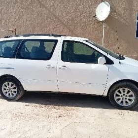 Toyota Sienna 2000