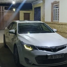 Toyota Avalon 2013