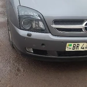 Opel Vectra 2003