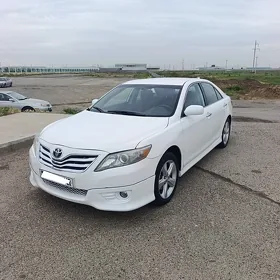 Toyota Camry 2011