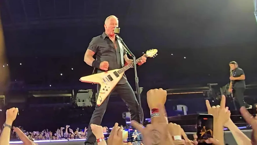 Концерт Metallica в Афинах вызвал небольшое землетрясение