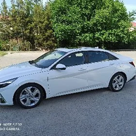 Hyundai Elantra 2021