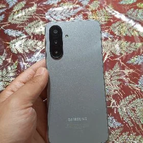 Samsung galaxy a17