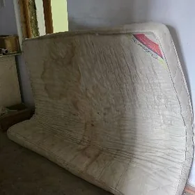 Matras we Spalnyy