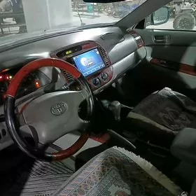 Toyota Camry 2003