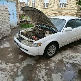 Toyota Marino 1993