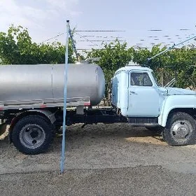 Gaz 53 1990