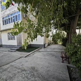 🪬Центр, 1 этаж, 3 ком, 72м²