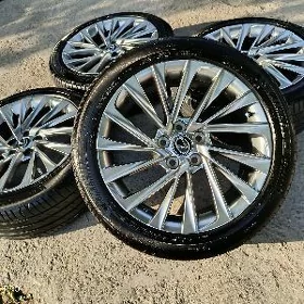 Lexus Es 1 nji klas 18 lik