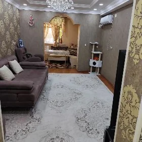 🪬5мкр, 2 этаж, 4 ком, 74м²