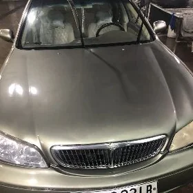 Nissan Maxima 2000