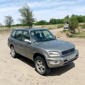 Toyota RAV4 2000