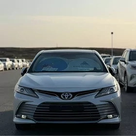 Toyota Camry 2023