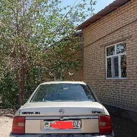 Opel Vectra 1990