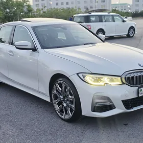BMW 330 2021