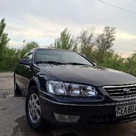 Toyota Camry 2000