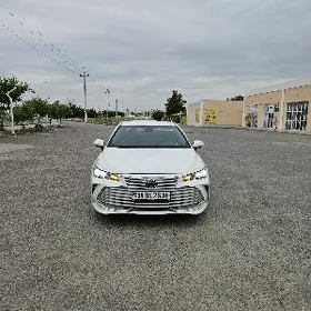Toyota Avalon 2022