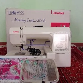 Janome 200E