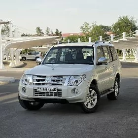 Mitsubishi Pajero 2012