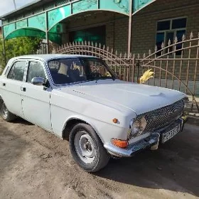 Gaz 24 1986