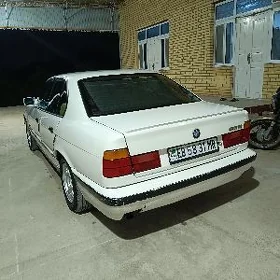 BMW 525 1990