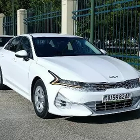 Kia K5 2021