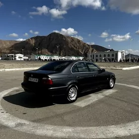 BMW E39 1997